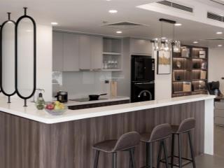 Chính chủ gửi bán căn 2 ngủ đẹp nhất golden palace ,giá hợp lý, sổ đỏ chính chủ,0986 270 ***