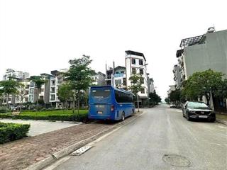 Bán nhanh đất tái định cư đông dư, gia lâm. đường 13m. vỉa hè rộng. giá cực tốt.
