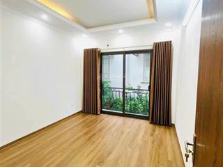 Chính chủ bán nhà tổ 8 thạch bàn long biên. 37m2. xây mới 5 tầng. chỉ hơn 7 tỷ.