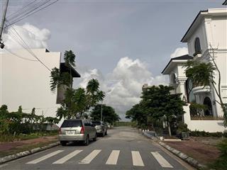 Bán nhà lô góc xẻ khe  khu tđc d bắc sông cấm