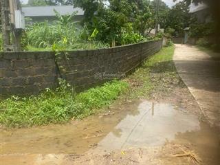 Bán gấp giá rẻ lô góc 3 mặt tiền diện tích 720 m tại nhuận trạch lương sơn hb