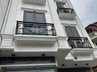 Bán phố thái hà, yên lãng tiện làm văn phòng dt 95m², nhà xây 7 tầng, mặt tiền 6m, hướng đông nam