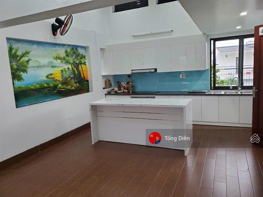 Tống diễn 0944 866 ***. bán liền kề độc bản ecopark, mặt tiền 10m, hai mặt thoáng trước sau, giá tốt