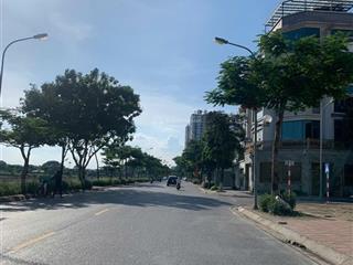 Cần bán lô đất đấu giá tại khu bt4e, phường phúc lợi, hà nội