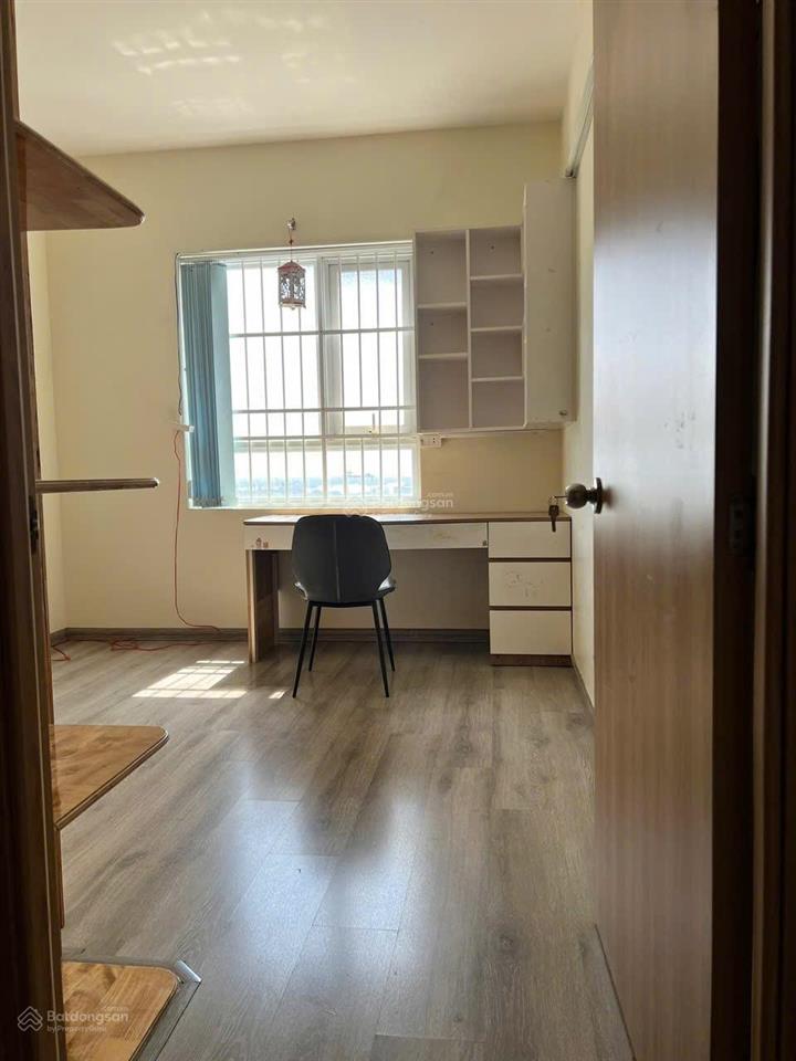 0909 686 *** cho thuê jamona city 2pn 2wc 73m2 nội thất gần full giá 11tr/tháng