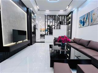 Bán nhà đẹp, gần phố linh lang, đội cấn ngõ nông rộng. dt 36m x5t sổ đẹp không lỗi phong thuỷ