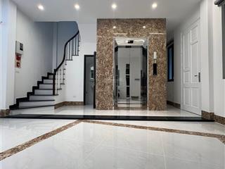 Bán nhà mới thang máy, ôtô gần phố nguyễn công hoan , kim mã , ngọc khánh dt 42m x6t giá nhỉnh 8ty