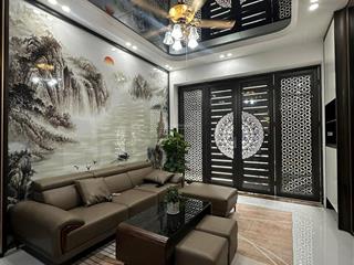 Bán nhà dân xây đẹp, 2 thoáng, thang máy gần phố cầu giấy, nguyễn khang 58m2 x 6t, ở, kinh doanh