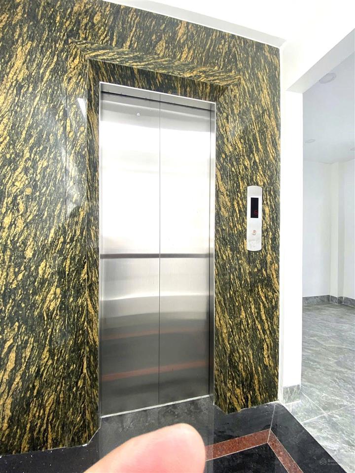 Bán nhà đẹp dân xây giá đầu tư  lô góc 3 thoáng  63m2 x 7t thang máy gần phố hoàng quốc việt, tcp