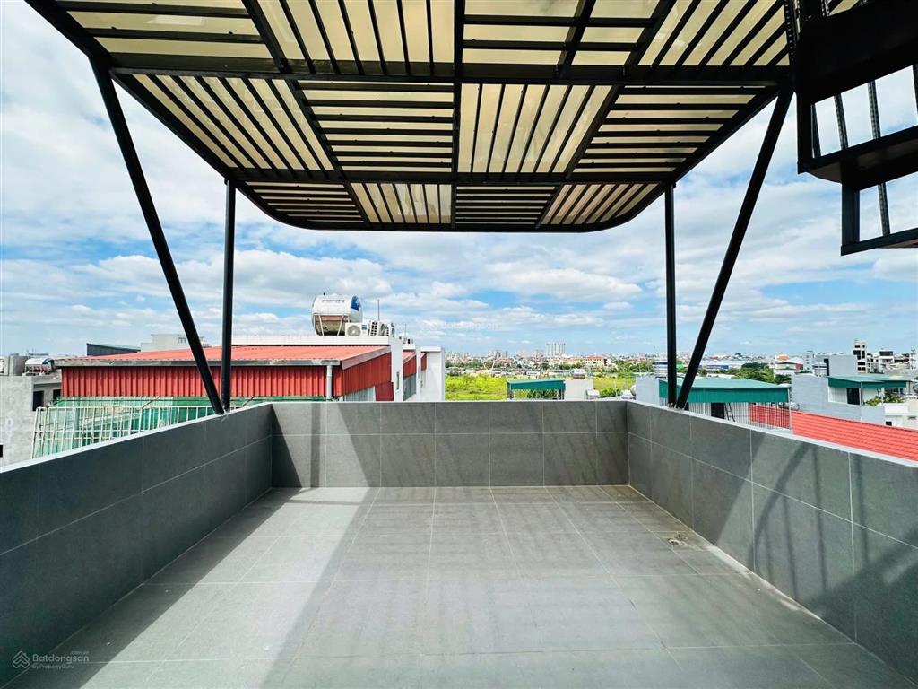 Bán nhà mới tinh thang máy, ô tô đỗ gần phố nguyễn công hoan, kim mã, ngọc khánh 45m2x6t hơn 8 tỷ