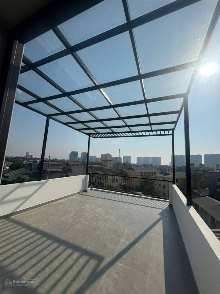 Bán nhà dân xây gần phố nguyễn khang, yên hoà, giá rẻ dt 39m2x5t, 2 thoáng, có nội thất. giá 7.5 tỷ