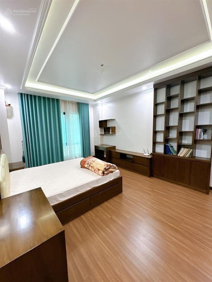 Bán nhà võng thị, thuỵ khuê, ô tô gần hồ tây lộng gió, giá đầu tư, dt 52m2x5t, mt 4m giá 9.9 tỷ