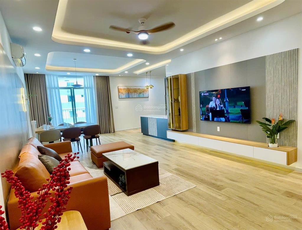 Siêu phẩm belleza 124m 3pn 2wc mới 100% view sông