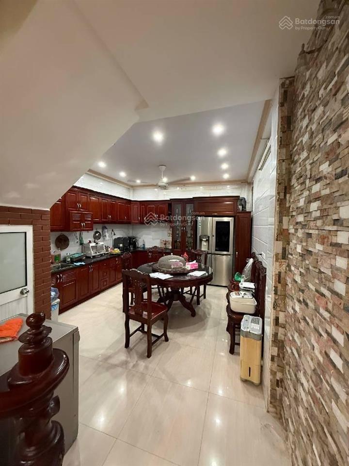 Bán nhà 4pn, 5wc tại mễ trì thượng, 7,8 tỷ, 40m2, ô tô hàng hiếm chính chủ