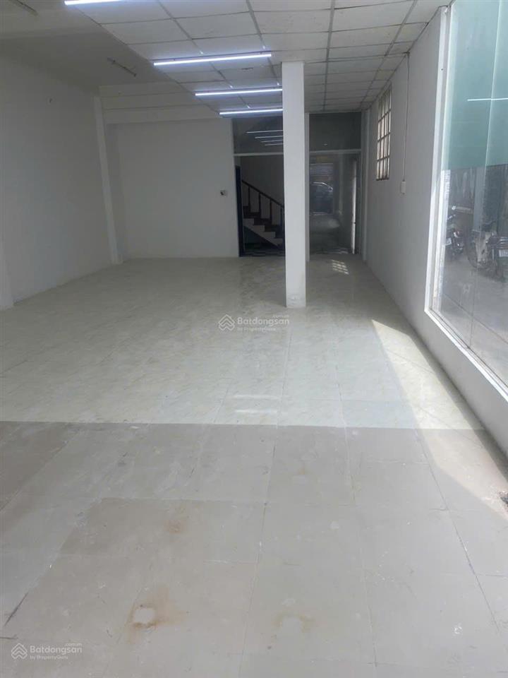 Bán nhà phố 3 tấm, căn góc, mặt tiền đường hồng hà, 110m2, liền kề sân bay tân sơn nhất.