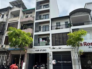 Vị trí trung tâm  kết cấu chuẩn  khai thác dòng tiền mạnh q1, dt 4,2x20m, 7 tầng , hdt 100 triệu