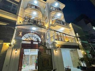 Bán nhà khu biệt thự nội bộ đường 101 nguyễn chí thanh (8x20m) q5 giá hơn 30 tỷ