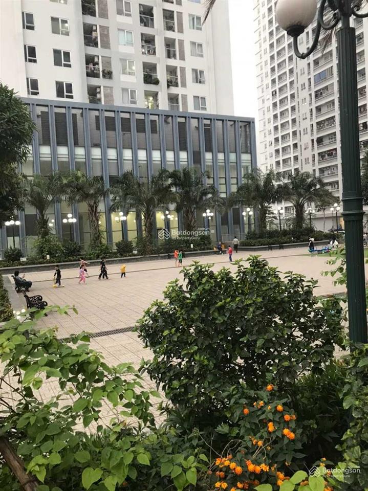 Bán căn hộ a10 nam trung yên, cầu giấy. dt 102m2, thiết kế 3pn + 2wc, view đẹp thoáng, đủ nội thất
