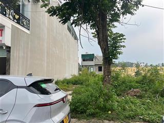 Bán 200m2 thuộc khu tái định cư bắc phú cát trung tâm lõi của hoà lạc sau này