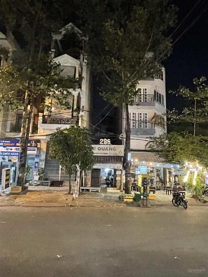 Bán nhà mặt phố nguyễn gia trí, 20,6 tỷ dt 4 x 20m, 80m2, đẹp, nhiều tiện ích