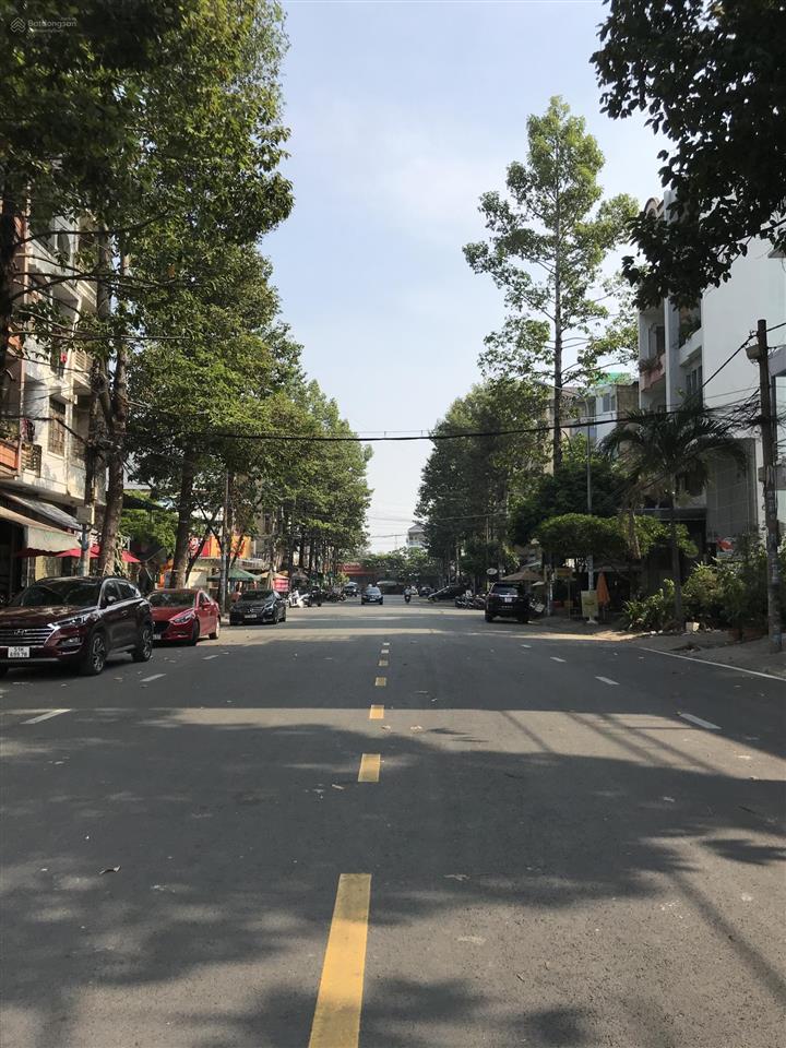 Bán nhà mặt phố nguyễn gia trí, 20,6 tỷ dt 4 x 20m, 80m2, đẹp, nhiều tiện ích