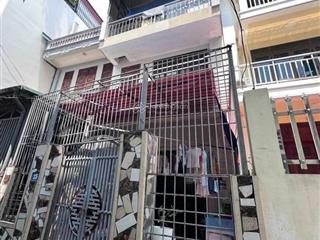 Nhà phố thạch cầu  ngõ thông  ba gác chạy vòng quanh  nhà đẹp ở luôn