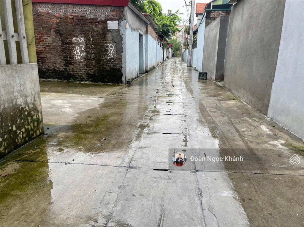 Bán gấp 120m2 có nhà 3 tầng cho thuê đường ô tô gần đh tài chính
