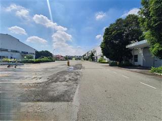 Cho thuê kho 10.000m² +sân 5.000m² cạnh sân bay tsn, pccc tự động, cont 40f vào.