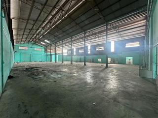 Cho thuê 1200m2 (kho)+50m2(vp)+sân (100m2)  95 triệu/th đường hương lộ 2cont 40f vào tới kho