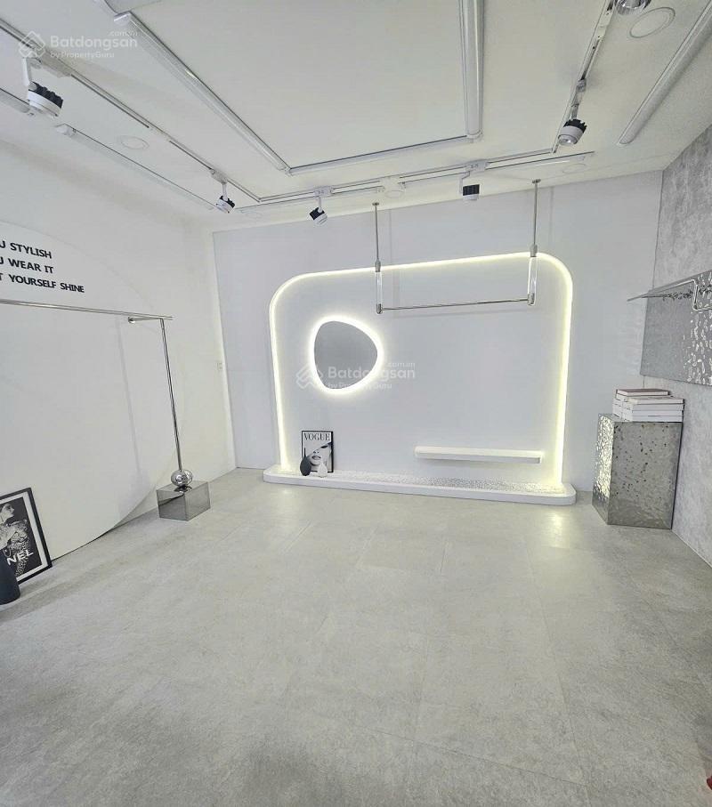 Bán nhà hẻm 4m an bình, p6, q5, 68m2, 5 tầng, 7 phòng ngủ, mới ở ngay, giá rẻ