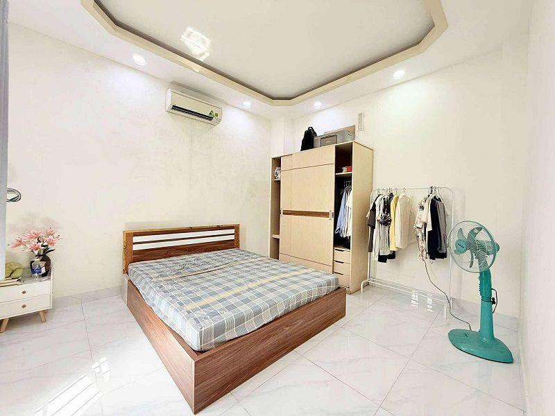 Bán nhà HXH Lê Văn Thọ, P11, Gò Vấp, 107m2, 5 tầng, ngang 5m, nở hậu nhẹ, giá cực bèo