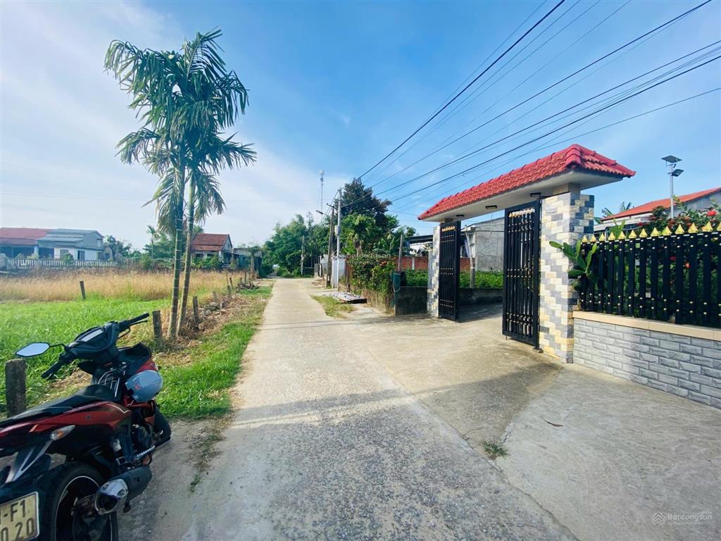 Đất đà nẵng mớilô góc 2 mặt tiền qh 9m chỉ 780 triệu/170m2