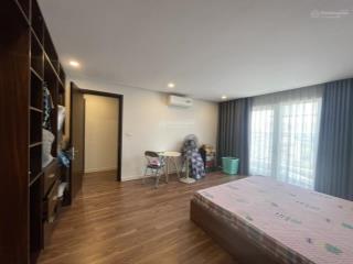 Bán nhà phân lô ngõ 59 phố láng hạ tiện làm văn phòng dt 130m2, nhà xây 5 tầng, mặt tiền 9,5m