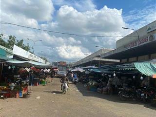 Bán dãy nhà trọ 19p 453m2 giá 14 tỷ cạnh chợ đầu mối hóc môn. sản phẩm đầu tư tốt tại hóc môn, hcm