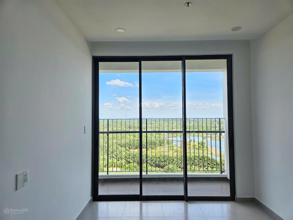 Bán căn 1pn chỉ 2ty650 mt eastmark city 65m2 0939 303 ***