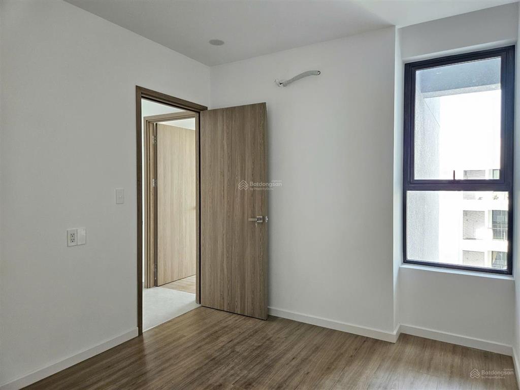 Bán gấp căn 2pn2wc mt eastmark 73,4m2 tầng trung giá 3ty850 sổ sẵn