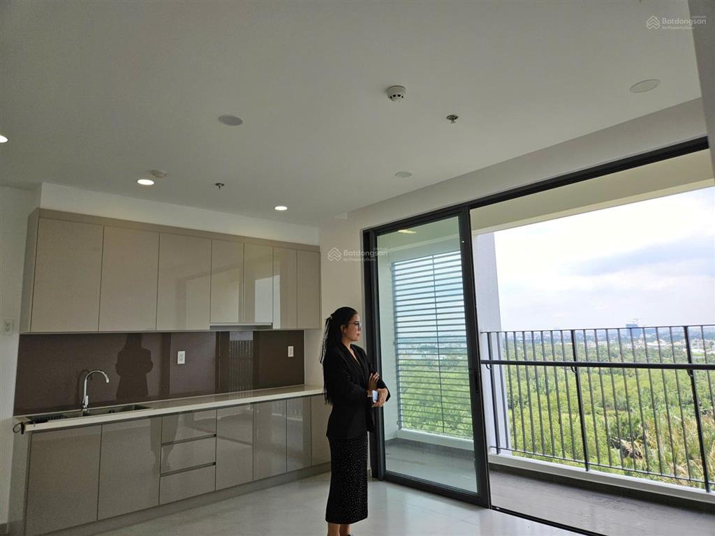 Bán căn 3pn 3wc mt eastmark city 99,9m2 duokey giá chỉ 4,9tỷ sổ sẵn  0939 303 *** xem nhà