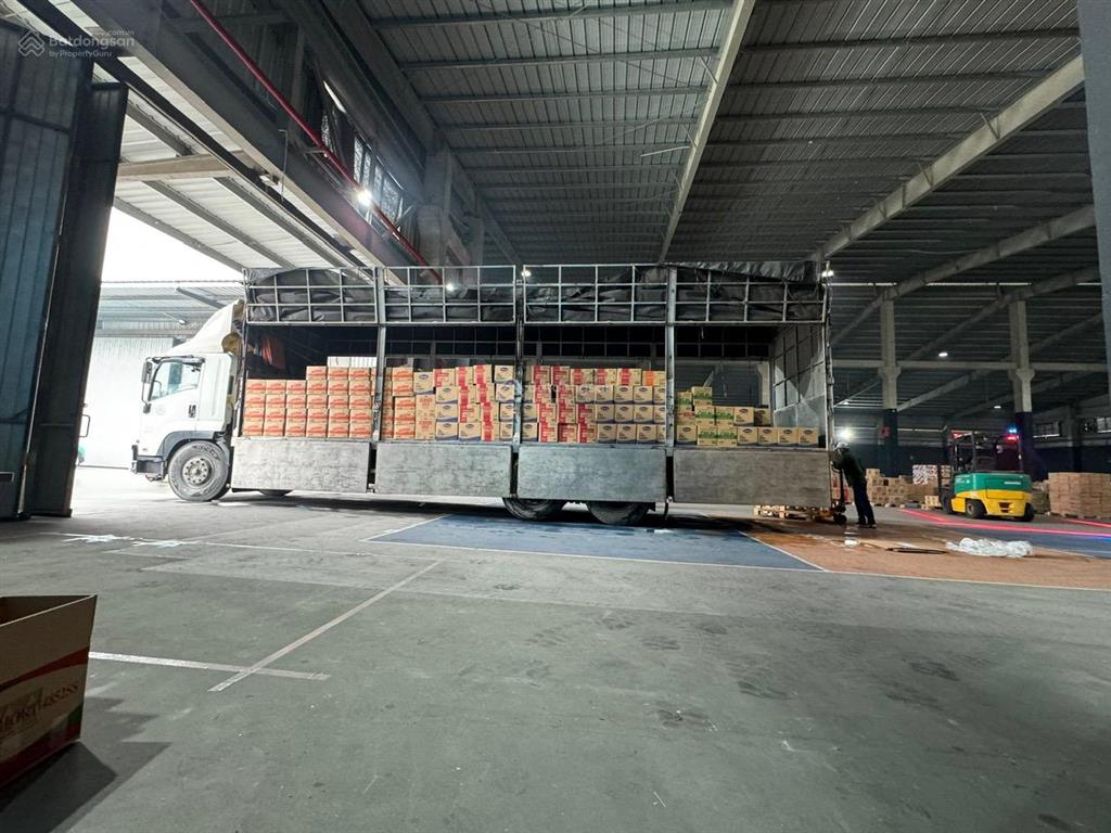Cho thuê kho chung có người quản lý diện tích linh động tại kcn phú thị, gia lâm, ngay ql5