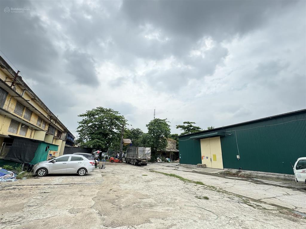 Cho thuê kho xưởng 525m2 ngay tân xuân  ngã tư hoàng tăng bí, bắc từ liêm