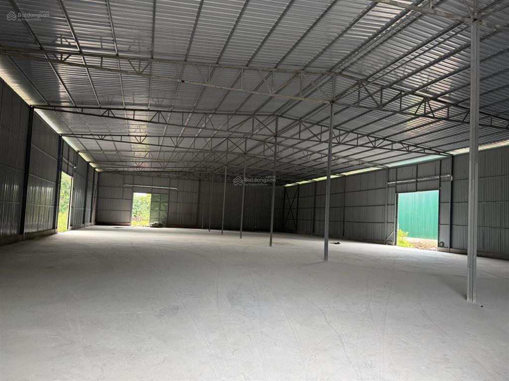 Cho thuê kho xưởng 200m2 xe cont đỗ cửa