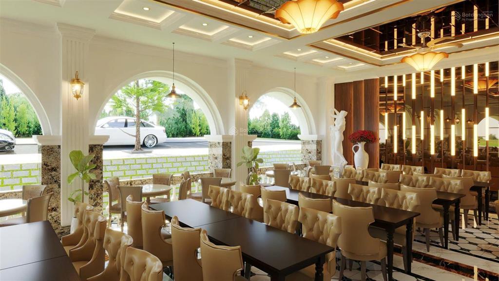 Khách sạn 4 sao  95 phòng kd  cách hxh 500m