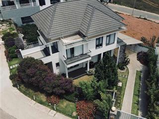 Bán biệt thự đà lạt view rừng thông  sân vườn rộng