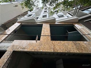 Bán nhà dòng tiền ccmn trường chinh 7 tầng 36 phòng khép kín mặt tiền 8,5m (cách phố 10m)