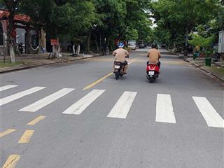 Nhà 3 tầng khúc hạo đường 10m5 sầm uất sơn trà đẹp rẻ