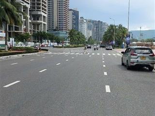 Đất lô góc hồ nghinh 141m2 đường 15.5m khu biển phạm văn đồng sầm uất đẹp rẻ