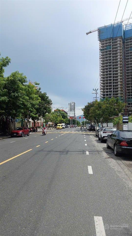 Đất lê thước 90m2 sát biển khu du lịch sầm uất sơn trà đẹp rẻ