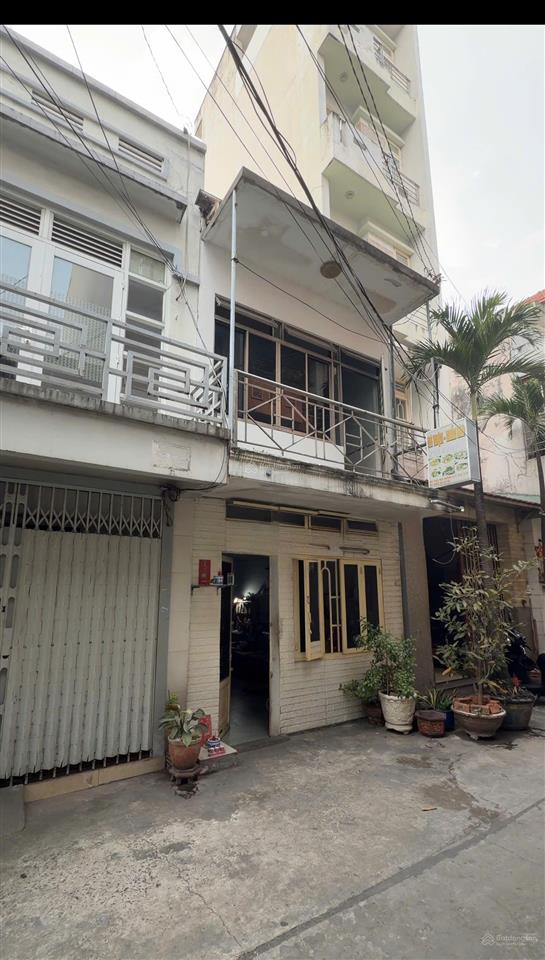 Bán nhà hẻm xe hơi 606 đường 3/2  3.5 x 14.5m trệt + 1 lầu giá 9.5 tỷ tiện sửa hoặc xây mới