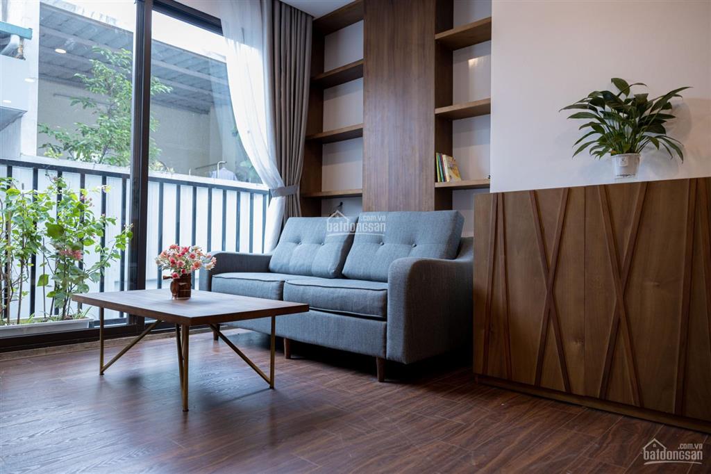 Cho thuê căn hộ cao cấp đào tấn linh lang đầy đủ đồ có ban công, ô tô đỗ cửa studio 7tr5 1k1n 10tr5