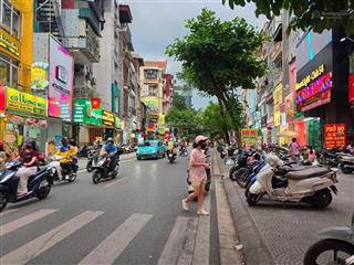 Bán mặt phố chùa lánglô góc ,trung tâm đống đa dt 72m 5 tầng mt5m giá 4x tỷ