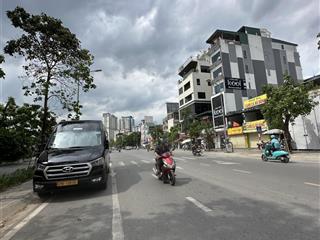 Bán nhà đẹp chùa láng ô tô 7 chỗ vào nhà  cách phố 30m kinh doanh52m 4 tầngmt4.7m 15.3 tỷ